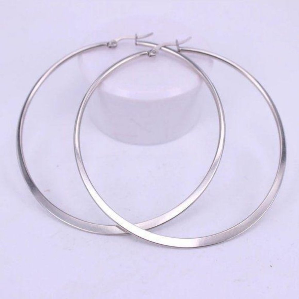 NEW 18K White Gold 2.36” Round Hoop Earrings